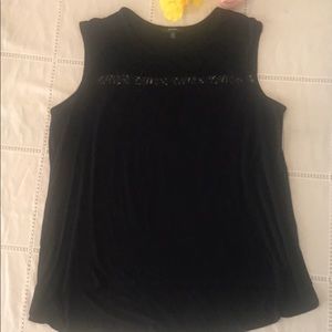 ForCynthia Women’s Black Tank Top With Patterns